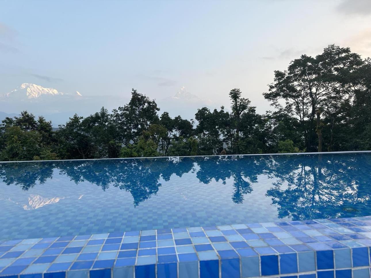 Resort Himalayan Deurali Pokhara