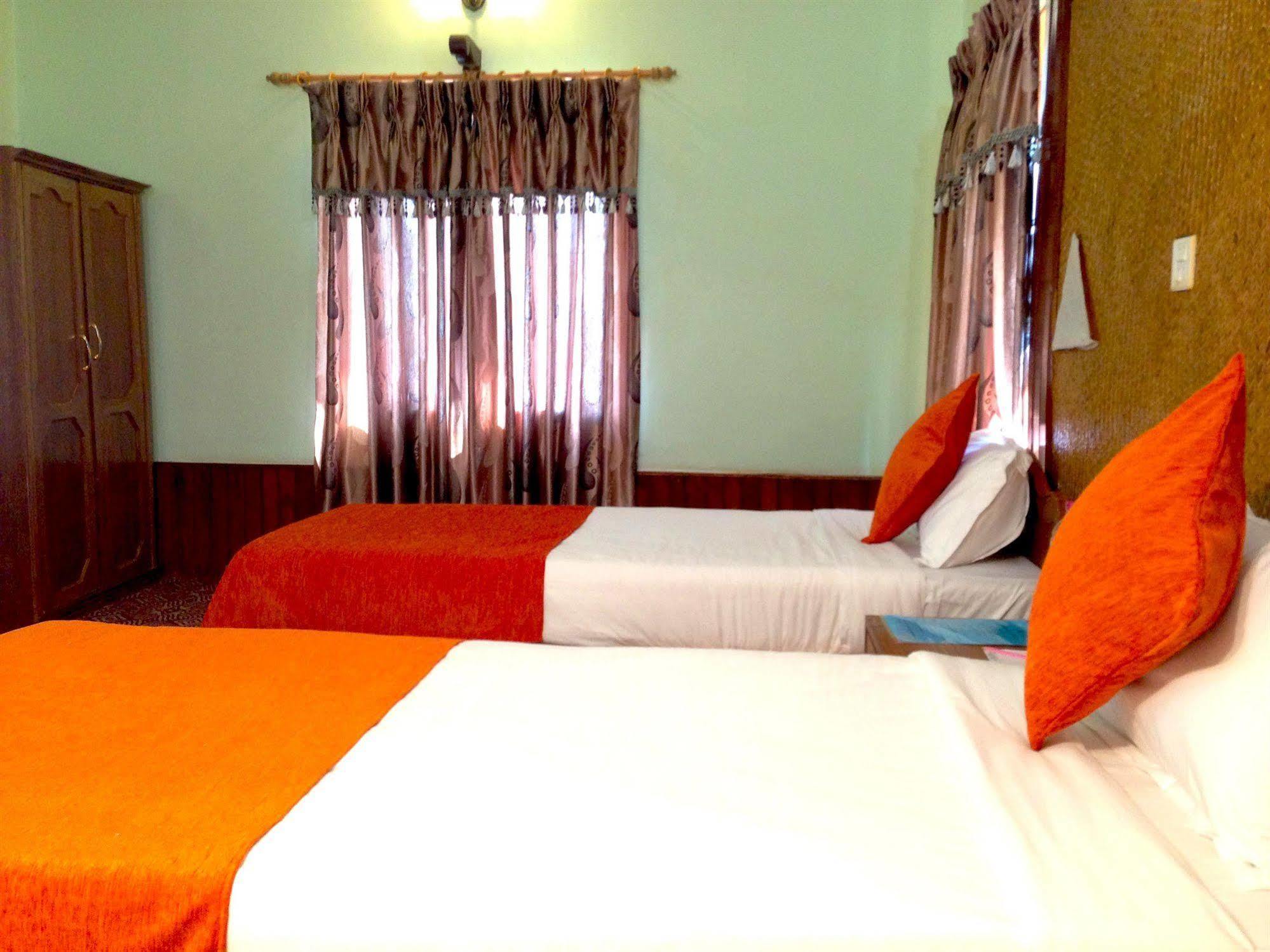 Resort Himalayan Deurali Pokhara